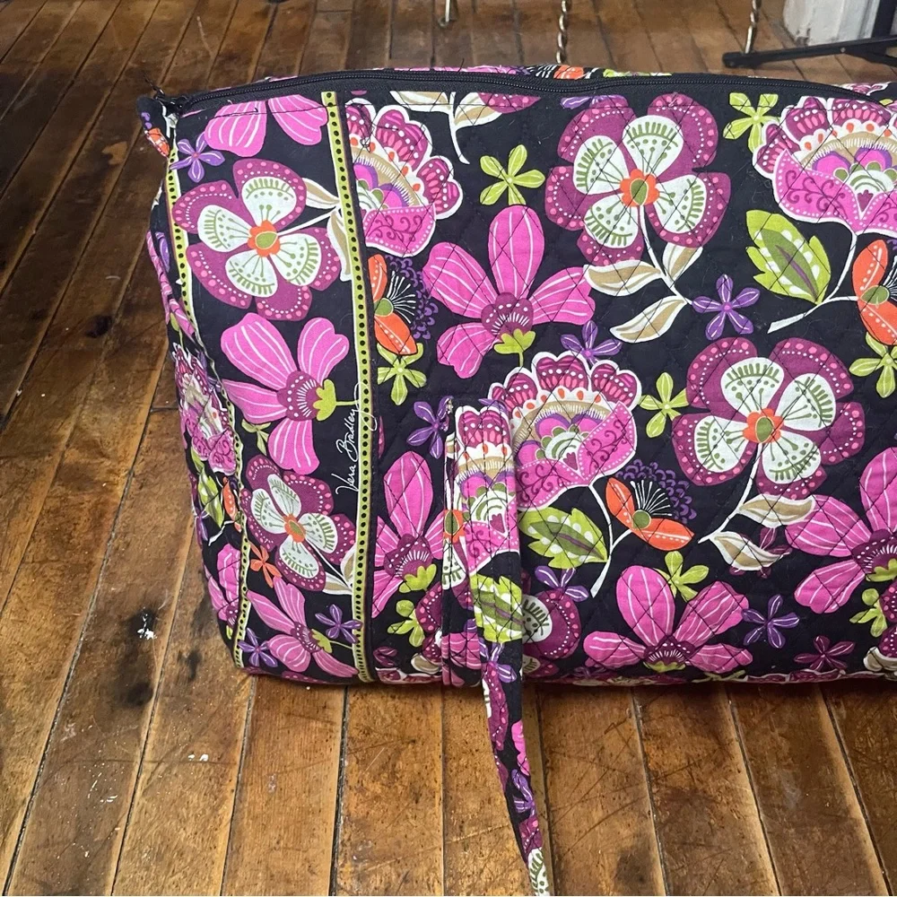 vera bradley duffel bag - Picture 5 of 10